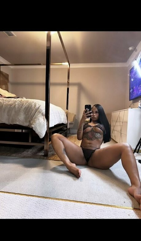 iampree nice star photo