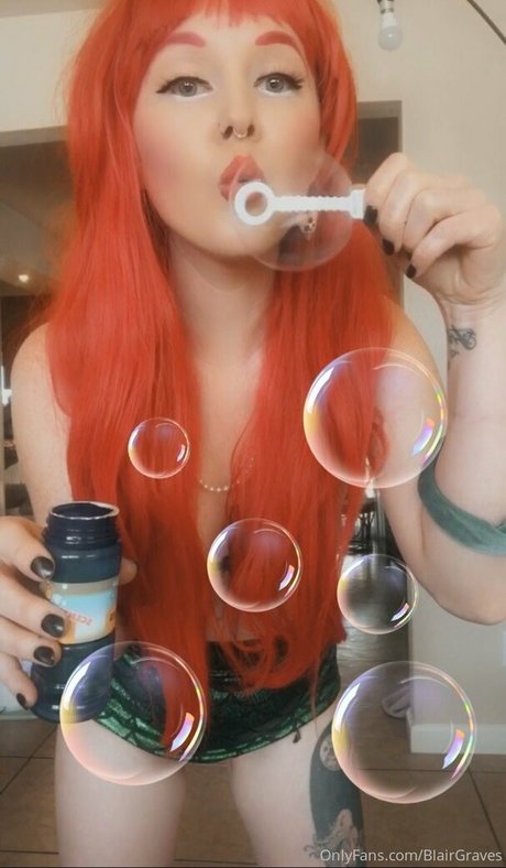 hotmessblair perfect model picture