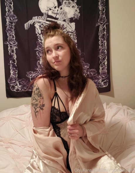 dreadfuldesire nudes model galleries