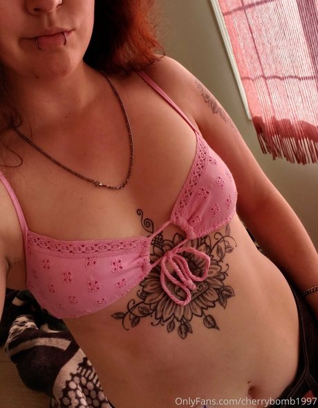 dreadfuldesire pornographic actress archive