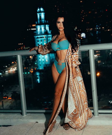 Leidy Mazo exclusive pornstar galleries