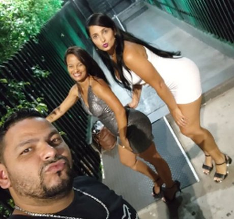 BinnaLitoral pornstar nude gallery