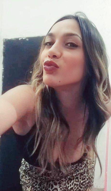 Melani Poisa star photo