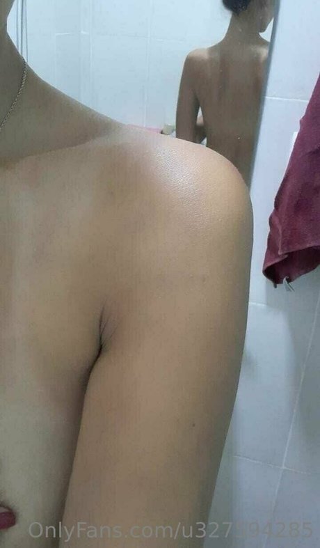 didifreshot art star galleries