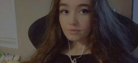 Kittnly model hd galleries