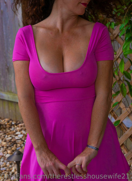 therestlesshousewife2121 pornstar nice img