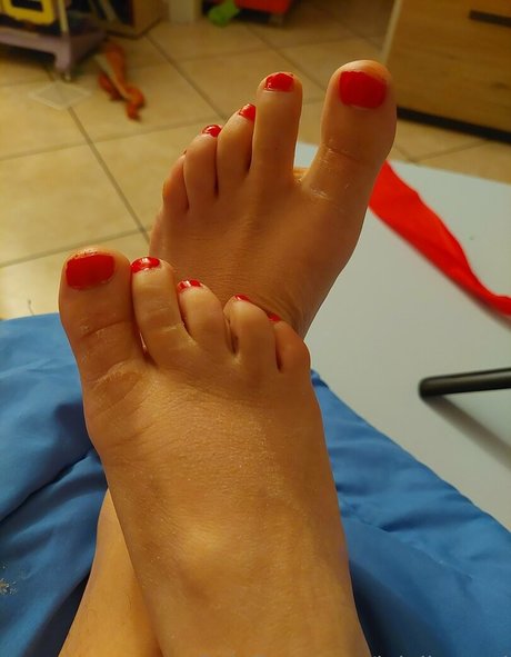 lalollymoni hot pornstar pics