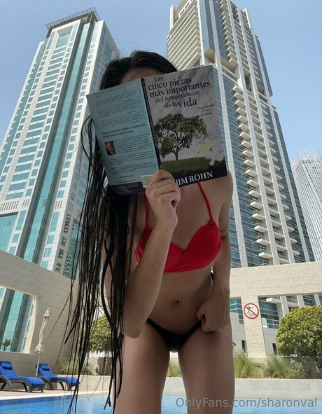 Sharonv21 porn star pics