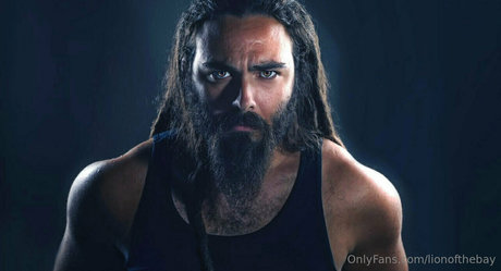 lionofthebay art actress gallery