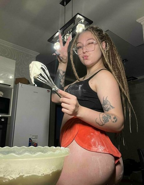 darkness luna sexy actress gallery