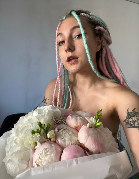 darkness luna naked actress picture