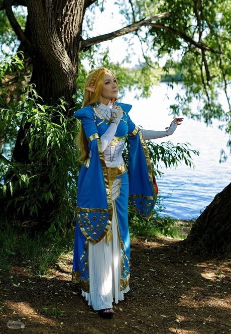 Mi2ray Cosplay nude pornstar pics