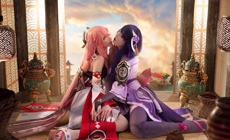 Mi2ray Cosplay star pornographic pics