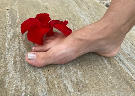 missmatriarch hot actress pics