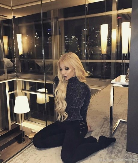 luvluvuxuluvluv model pretty image