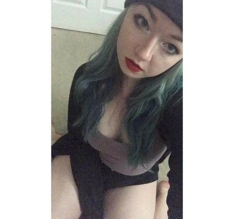 MissFushi pornstar sexy gallery