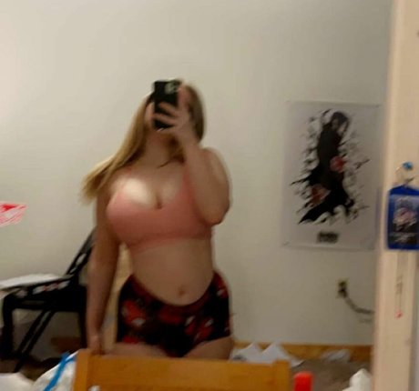 Xfume pretty pornstar images