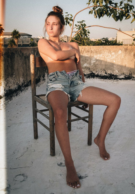 Noam Magen nice star photo