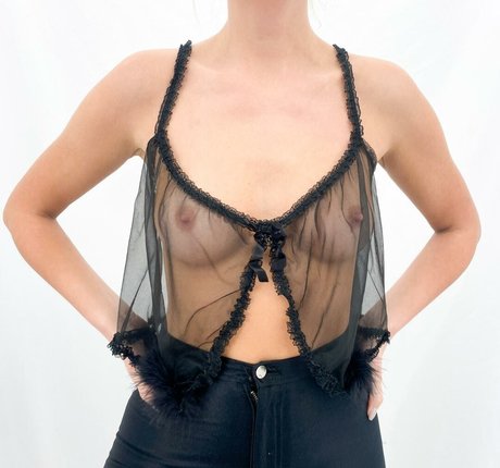 Leanne Fabian pretty model archive