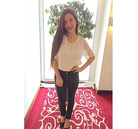 Sapir Hazansky model erotic pic