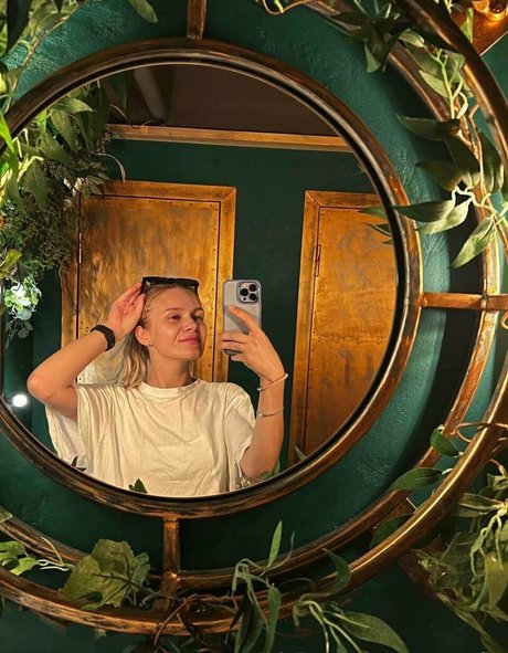 yummysofie sex actress galleries