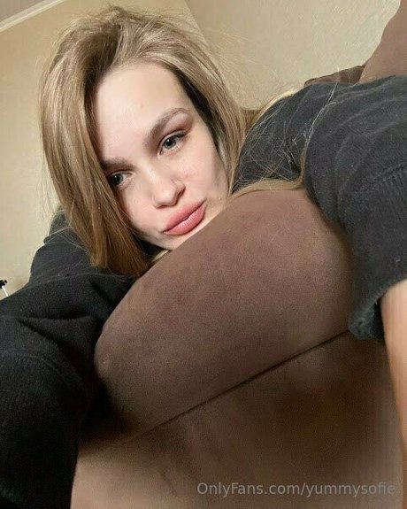 yummysofie model perfect archive