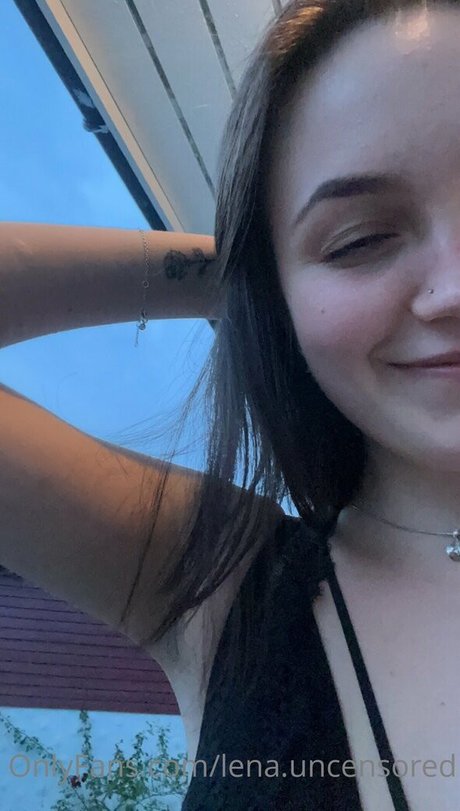 lena uncensored star sexy photos