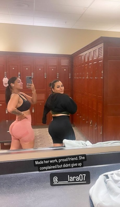 janibel b hot pornstar gallery