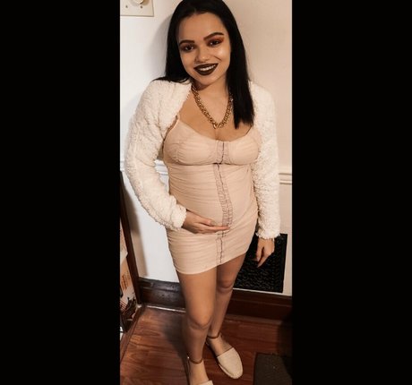 lallypop18 pretty model picture