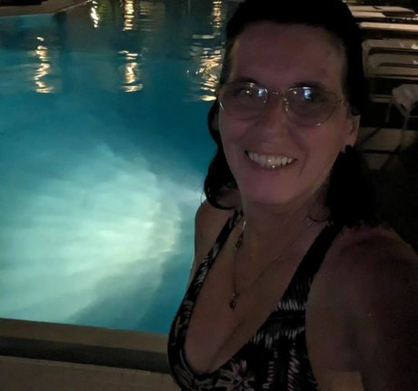 Italian Mama pornstar high quality galleries