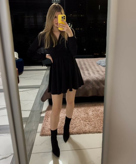 Mirtillaa M pornstar exclusive photos