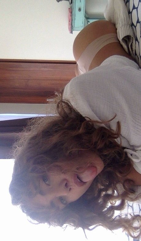 Vanessa Moe sex actress photo