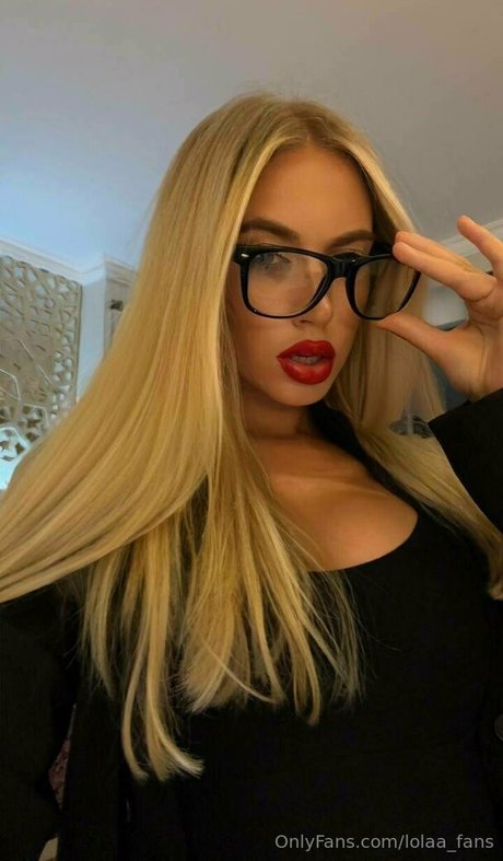 lolaa fansvip sex star galleries