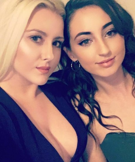 Bethany Koko nice pornstar pics