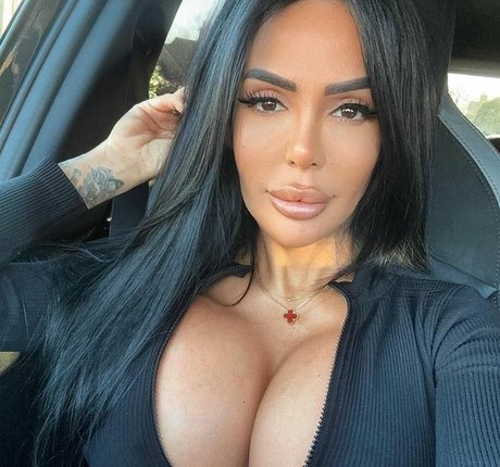 Holly James porn star archive