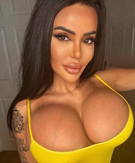 Holly James star pornographic pic