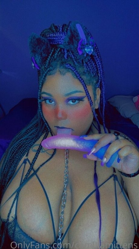 Camilla Mittens model nudes photos