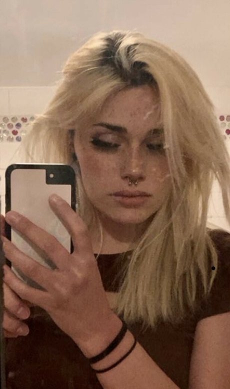 Swoyal nudes actress galleries