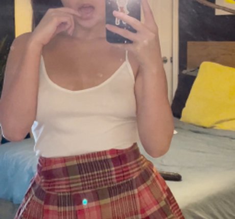 onlyseraphinexxx star high quality pic