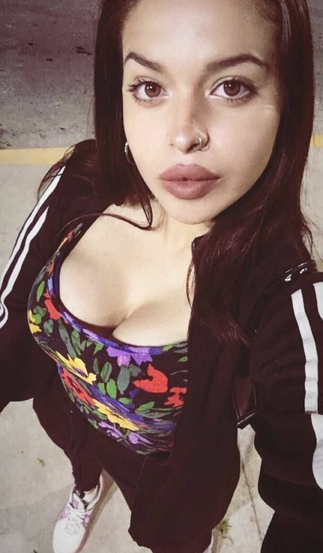 Nosoyluksi pornstar exclusive img