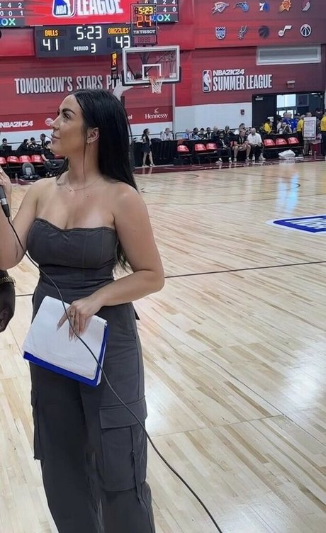 Kelcey Wright exclusive model images