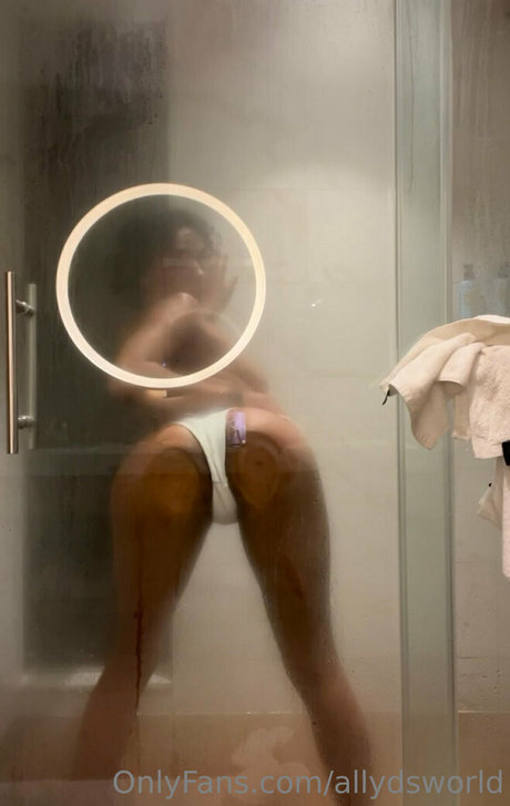 allydsworld model erotic pictures