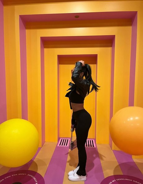 allydsworld pretty pornstar photos