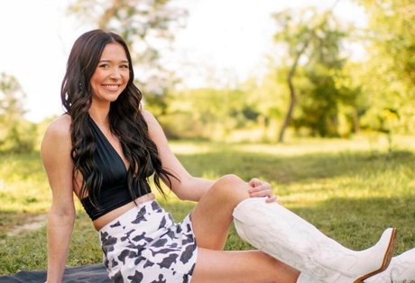 megreilyy hd pornstar pics