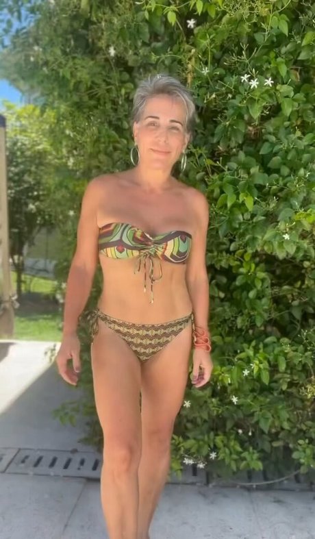 Gloria Pires model sex image