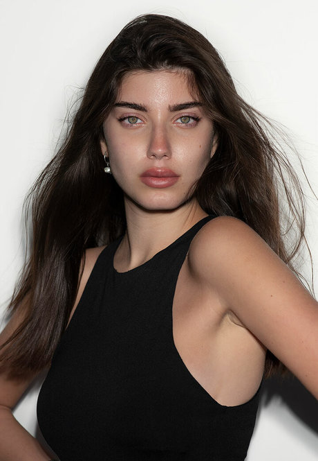 Noa Leibu model pornographic photo