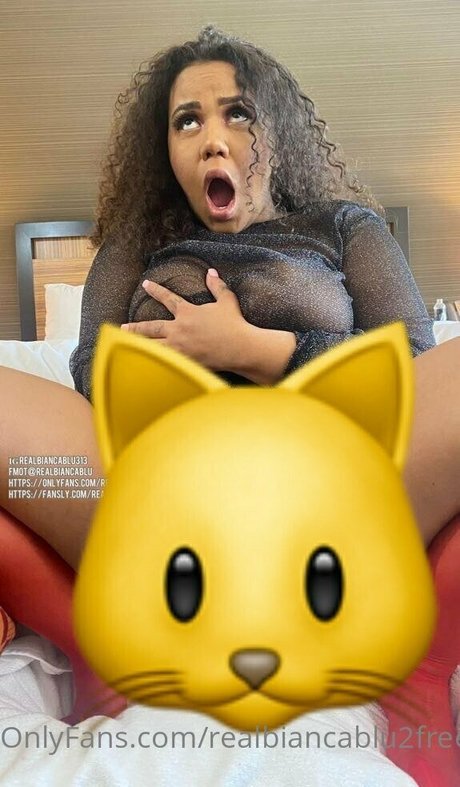 realbiancablu2free perfect model images