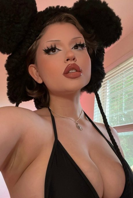 Ego Divinus model erotic archive