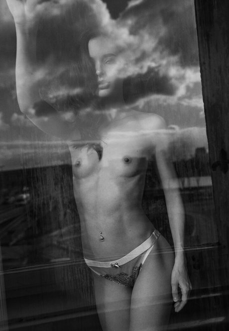 Violet Denier free pornstar img