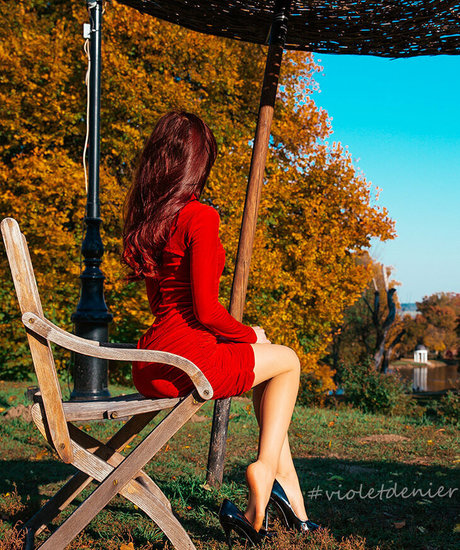 Violet Denier beautiful actress pictures